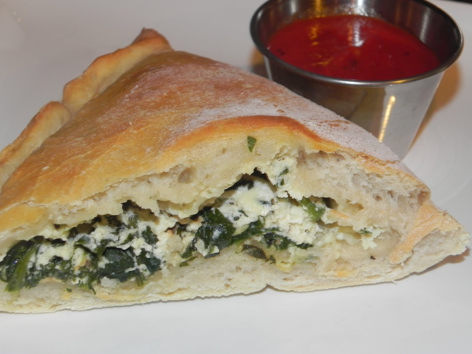 Farrah's Food Adventures Spinach Ricotta Calzone