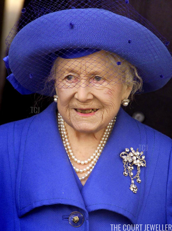 Tournament of Brooches Teck Flower vs London Lily The Court Jeweller