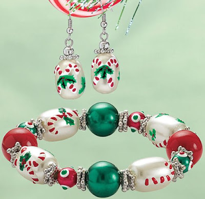 Choose Sparkling Christmas Jewelry to get in Holiday Spirit 1 Sparkling christmas jewelry