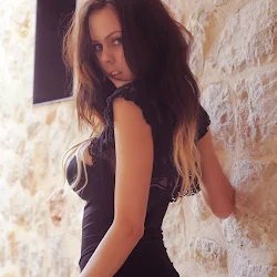 Jennifer Ann  Black Bodysuit Foto 27