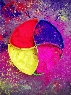Happy Holi 2020 : Happy Holi images and Greeting SMS Wishes For Whatsup, Facebook, Friends