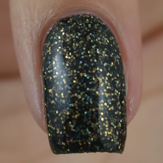 Grace-full Nail Polish Ritzy swatched by Olivia Jade Nails