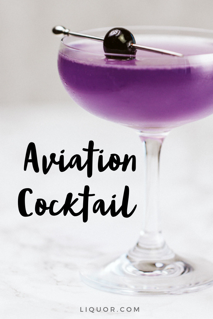 "AVIATION" cocktail IBA, ricetta e storia del cocktail nato per piloti