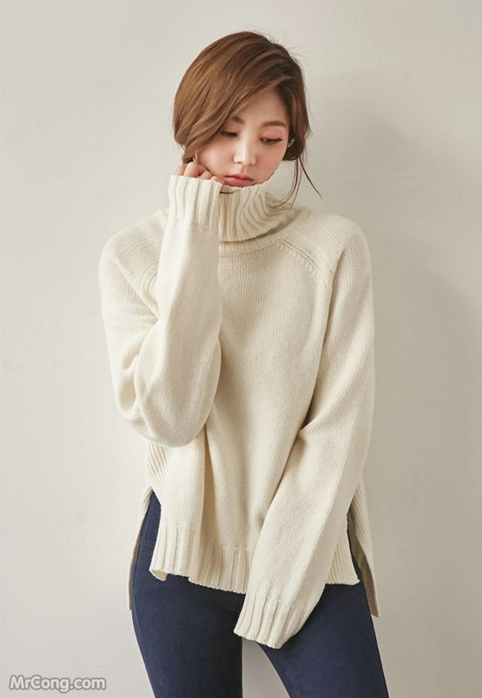 Beautiful Chae Eun in the November 2016 fashion photo album (261 photos)