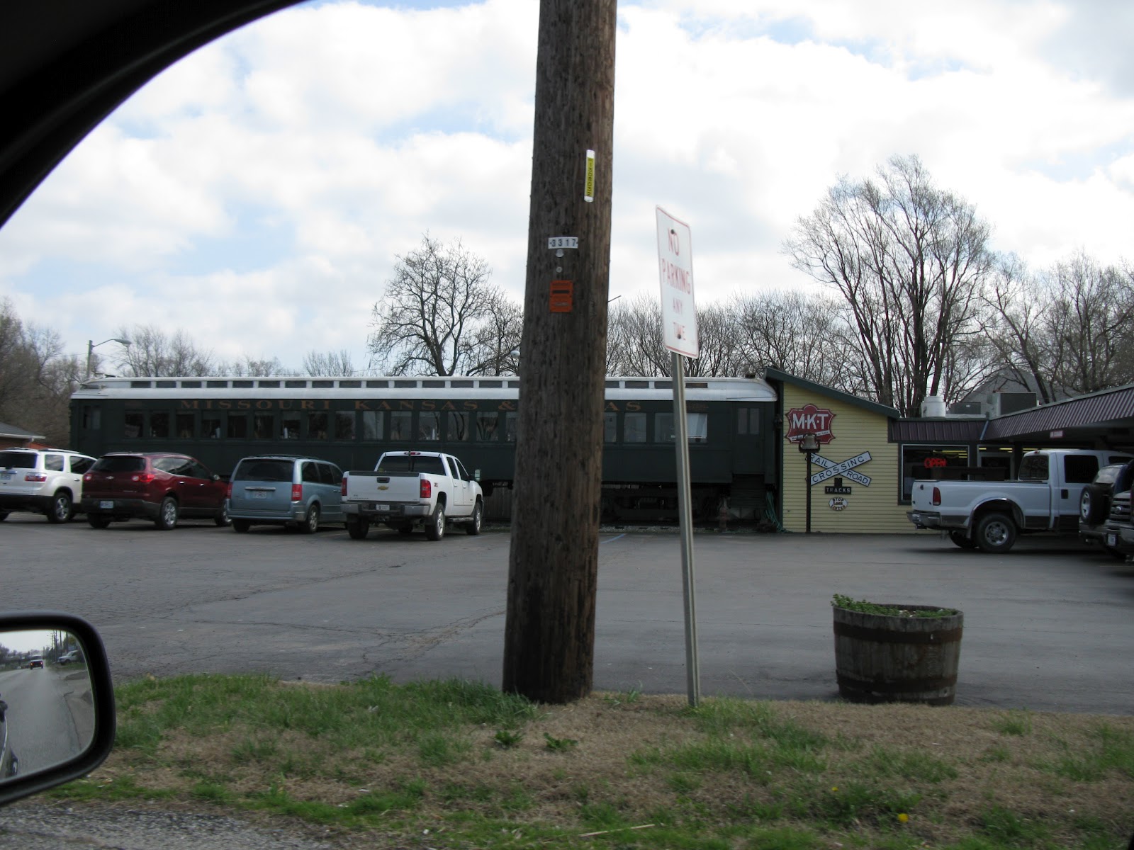 BBQ and Bicycles DickieDoo BarBQue, Sedalia Missouri
