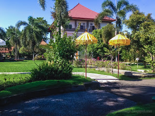 Sweet Spacious Courtyard Garden And The House In Bali Indonesia