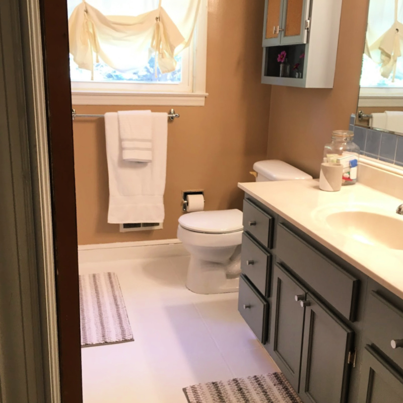 Real Girl S Realm Guest Bathroom Update With Rust Oleum