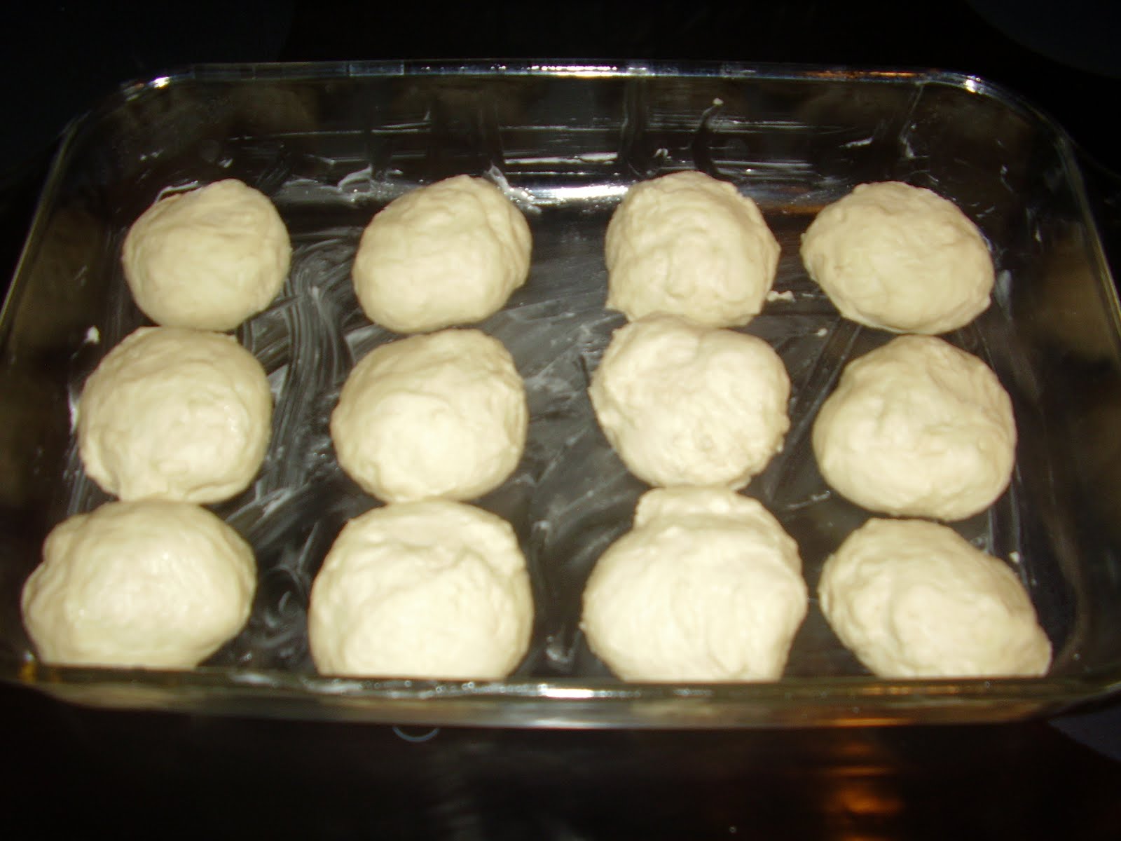 Kristi's Dishes Yummy Yeast Rolls bread machine