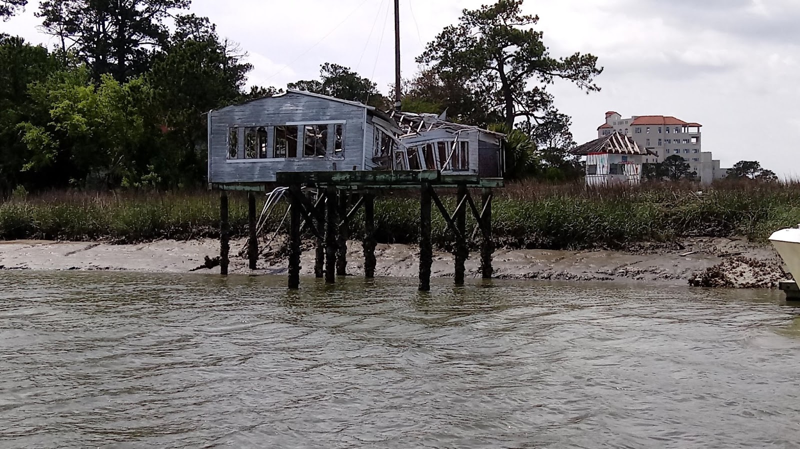 The Lightship Tavern at Sail Harbor on Wilmington