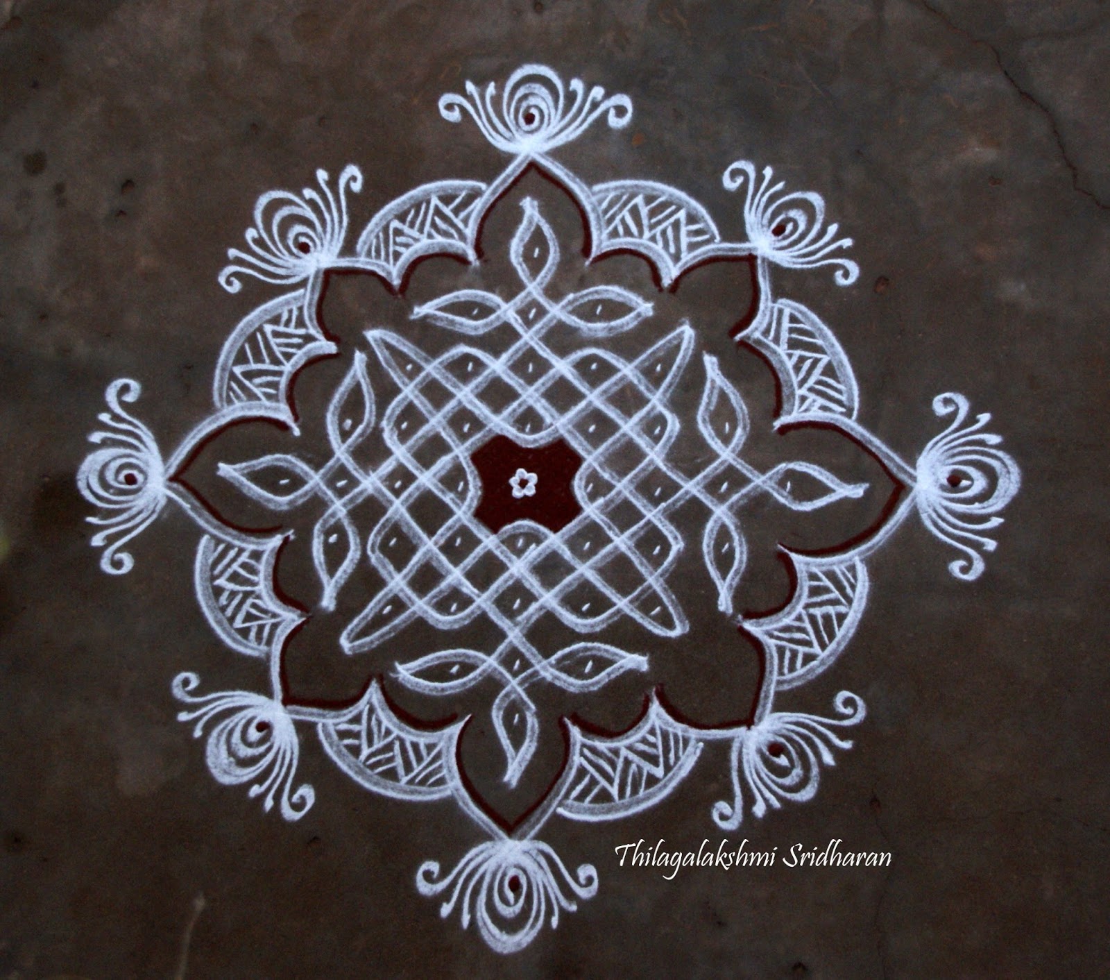 Rangoli and Art Works: CHIKKU KOLAM WITH SOME EXTENSIONS