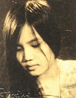 Người tình chung trong “Thu hát cho người” và “Ru con tình cũ”