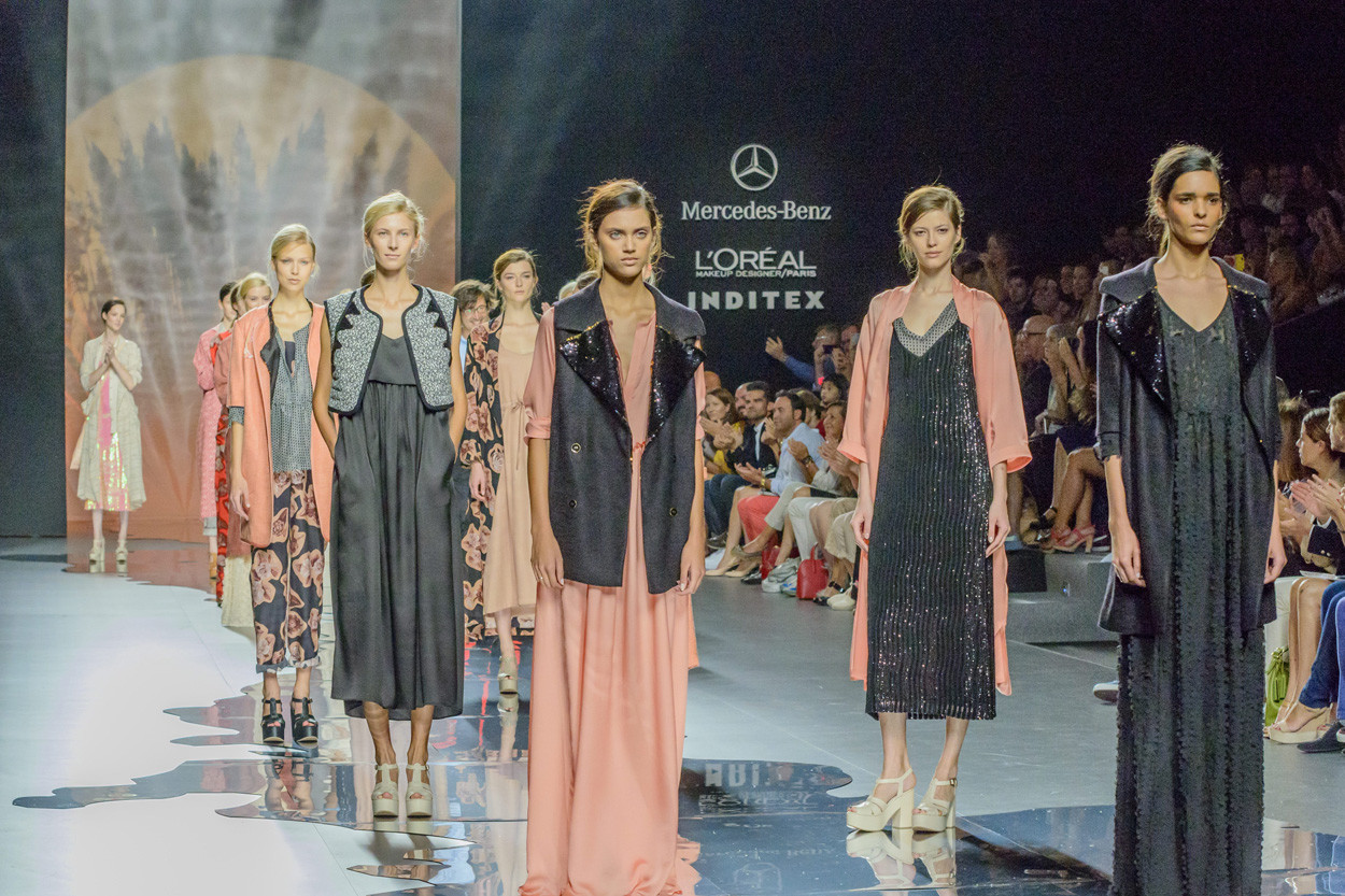 How much does a fashion show cost?