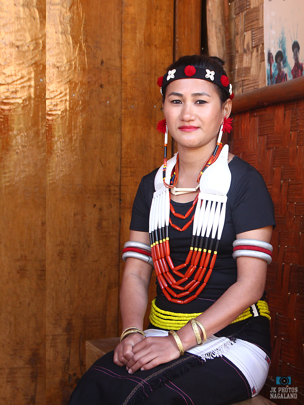 Beautiful Naga Woman In Traditional Dress Naga Nagagi - vrogue.co