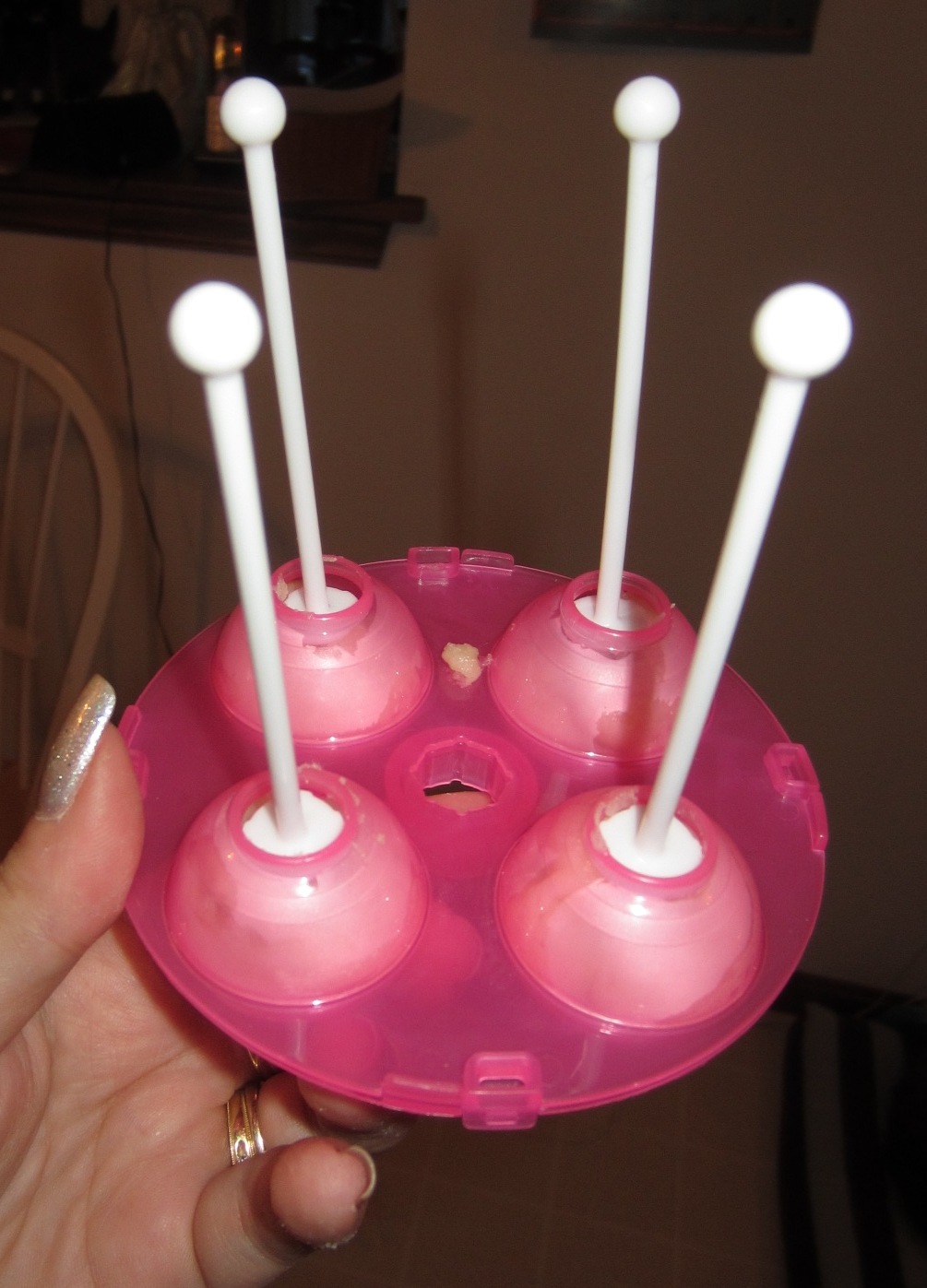 Evan and Lauren's Cool Blog: 12/15/12: Cool Baker Cake Pop Maker from