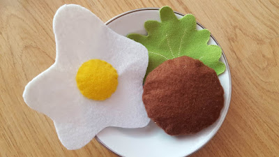 DIY Felt play food - hamburgers DIY Felt play food - hamburgers