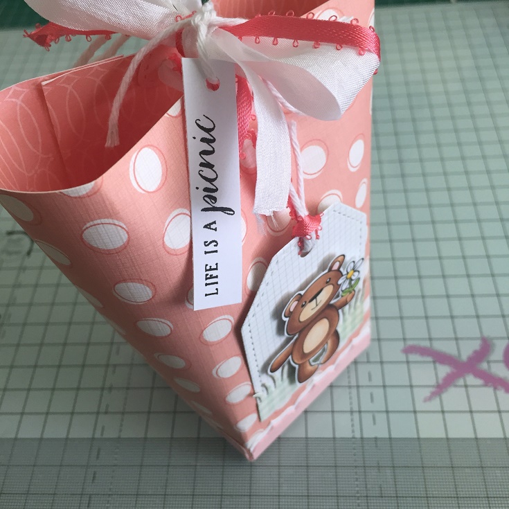 LaLa Land Crafts Inspiration and Tutorial Blog Tutorial Thursday