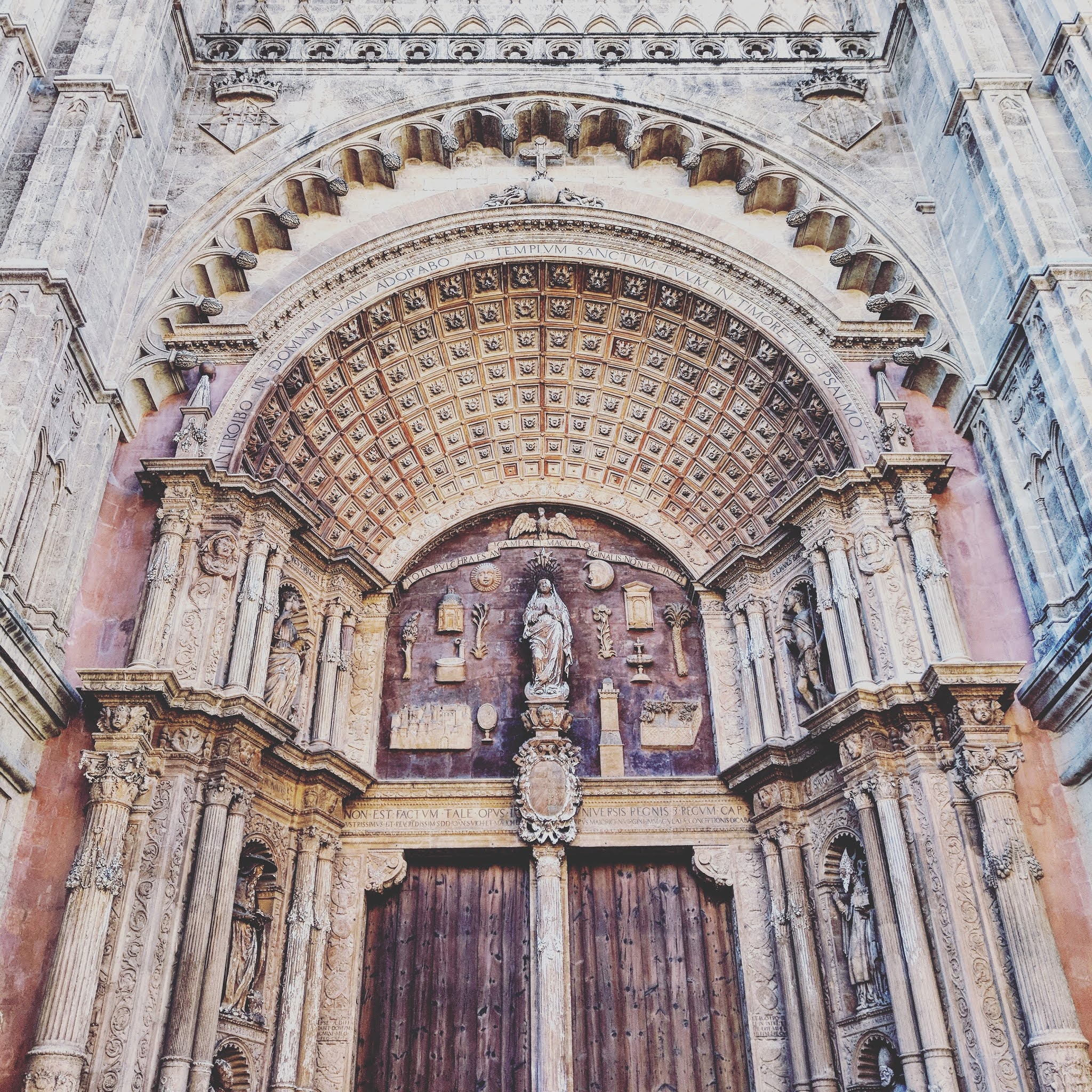 La Seu Cathedral detailed arches in Palma de Majorca