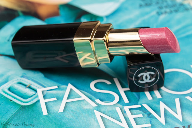 Chanel Rouge Allure Velvet 50 La Romanesque