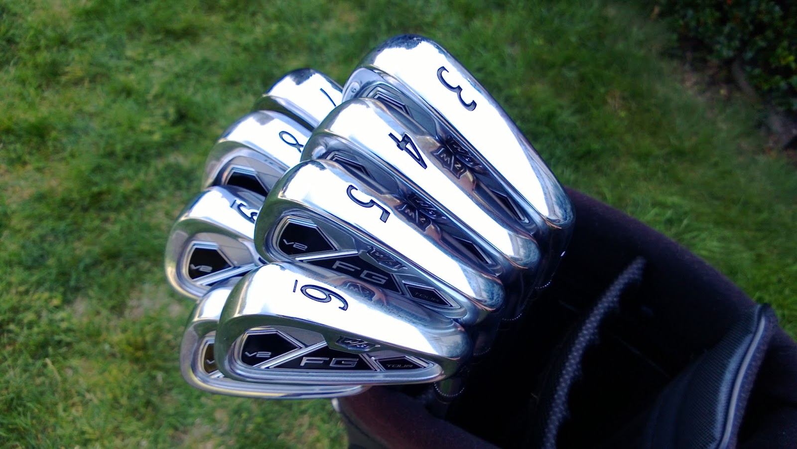 Wilson Staff Fg Tour V2 Irons Review Happy Days Are Here Again Bunkers Paradise