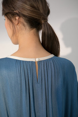 擁有記憶之河的圓領釦帶五分袖長洋裝