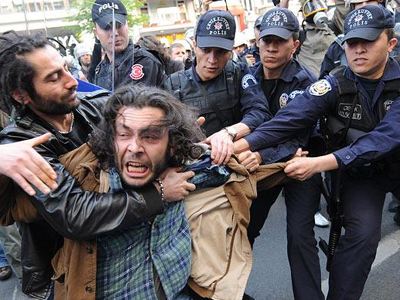 85 συλλήψεις αριστερών στην Τουρκία