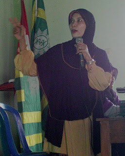 Dr. Sujinah, M. Pd / Kaprodi Pendidikan Bahasa & Sastra Indonesia