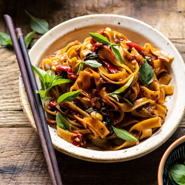Better Than Takeout Thai Drunken Noodles Better Than Takeout Thai Drunken Noodles