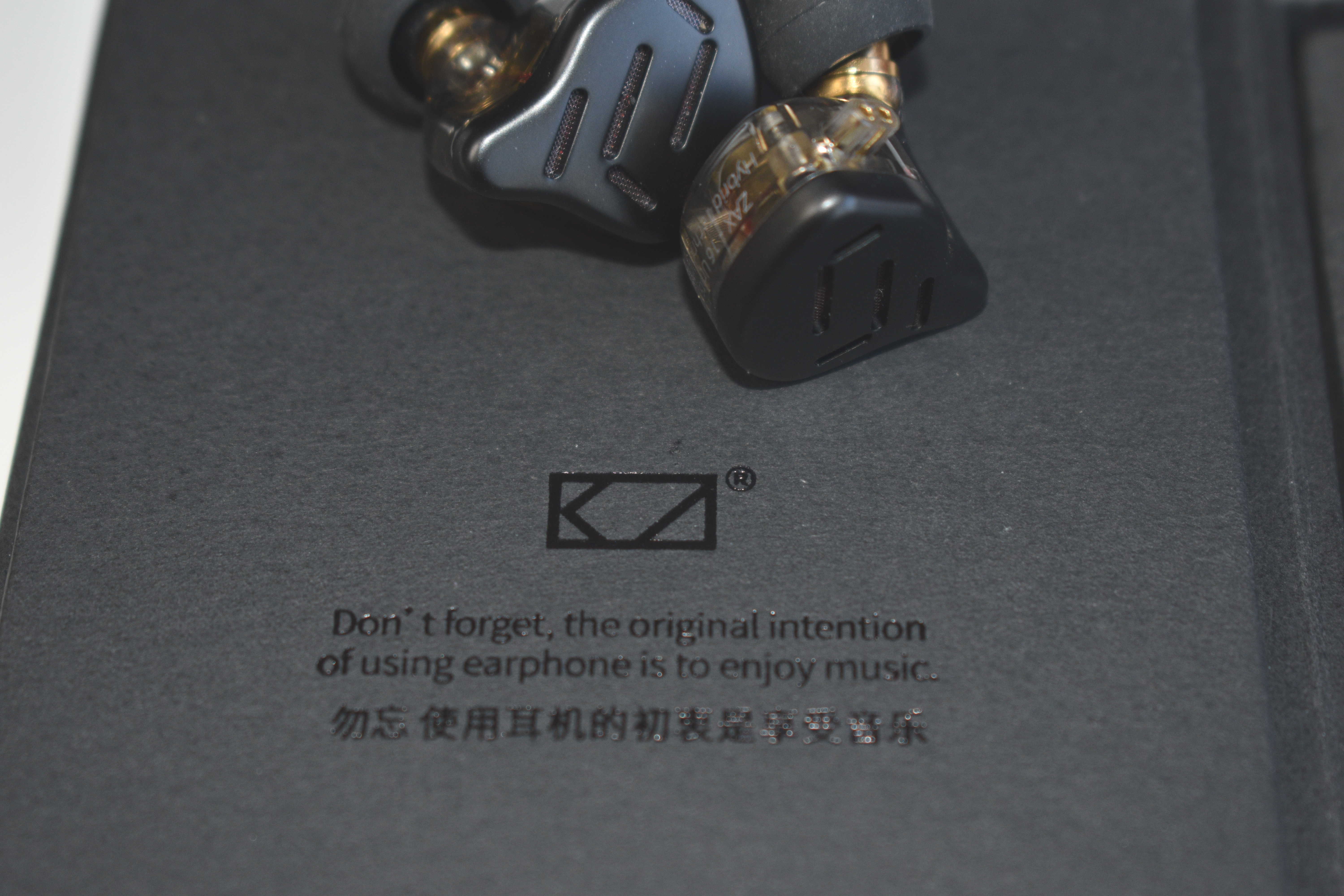 Review - KZ ZAX