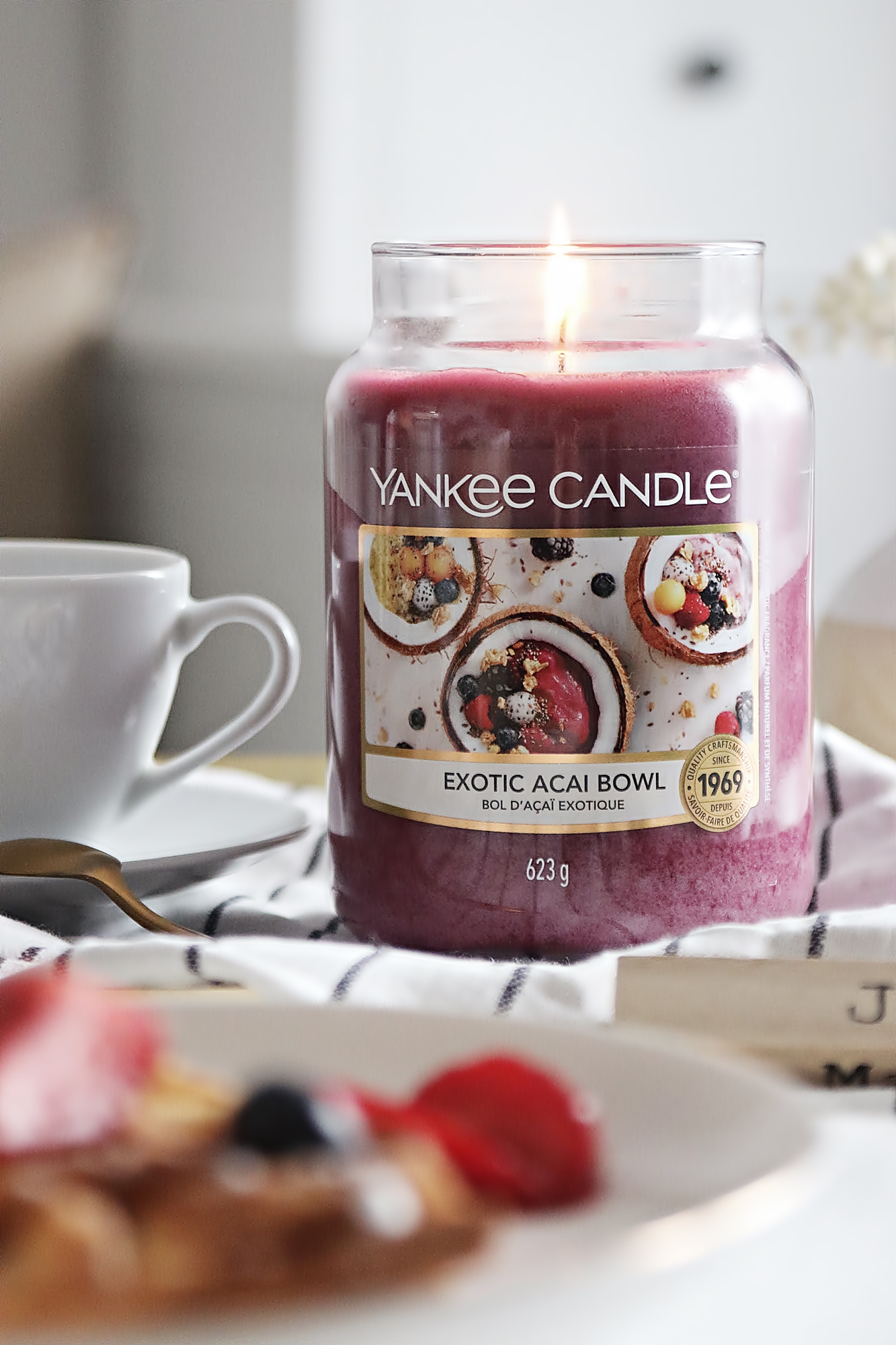 Yankee Candle Exotic Acai Bowl wiśnie, porzeczki i kokosowy krem Po
