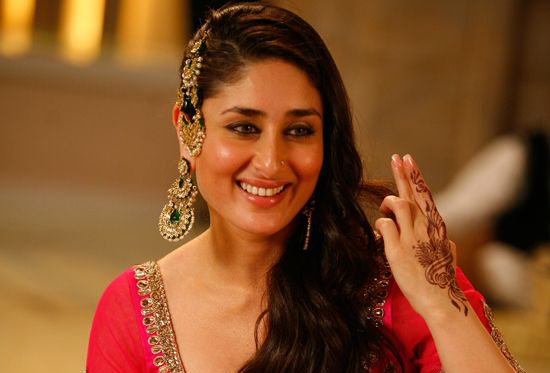 Kareena Kapoor in Agent Vinod Movie Wallpapers & Photos Gallery
