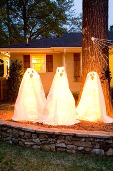 Halloween Decorations-Tomato Cage Ghosts, Twin Pumpkins with lights ...