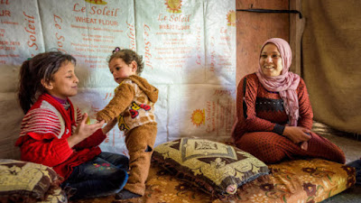 Wanita Muslim Suriah Bermimpi Selama 6 Malam Bahwa Para Pria Datang Untuk Memberitahunya Tentang Yesus; Pada Hari ke-7 Mereka Tiba