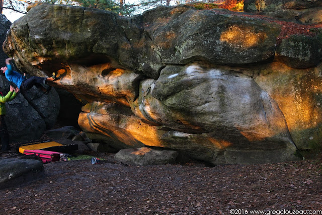 Ivan joue l'Arachné, 6b, Gorge aux Chats (C) Greg Clouzeau Ivan joue l'Arachné, 6b, Gorge aux Chats (C) Greg Clouzeau