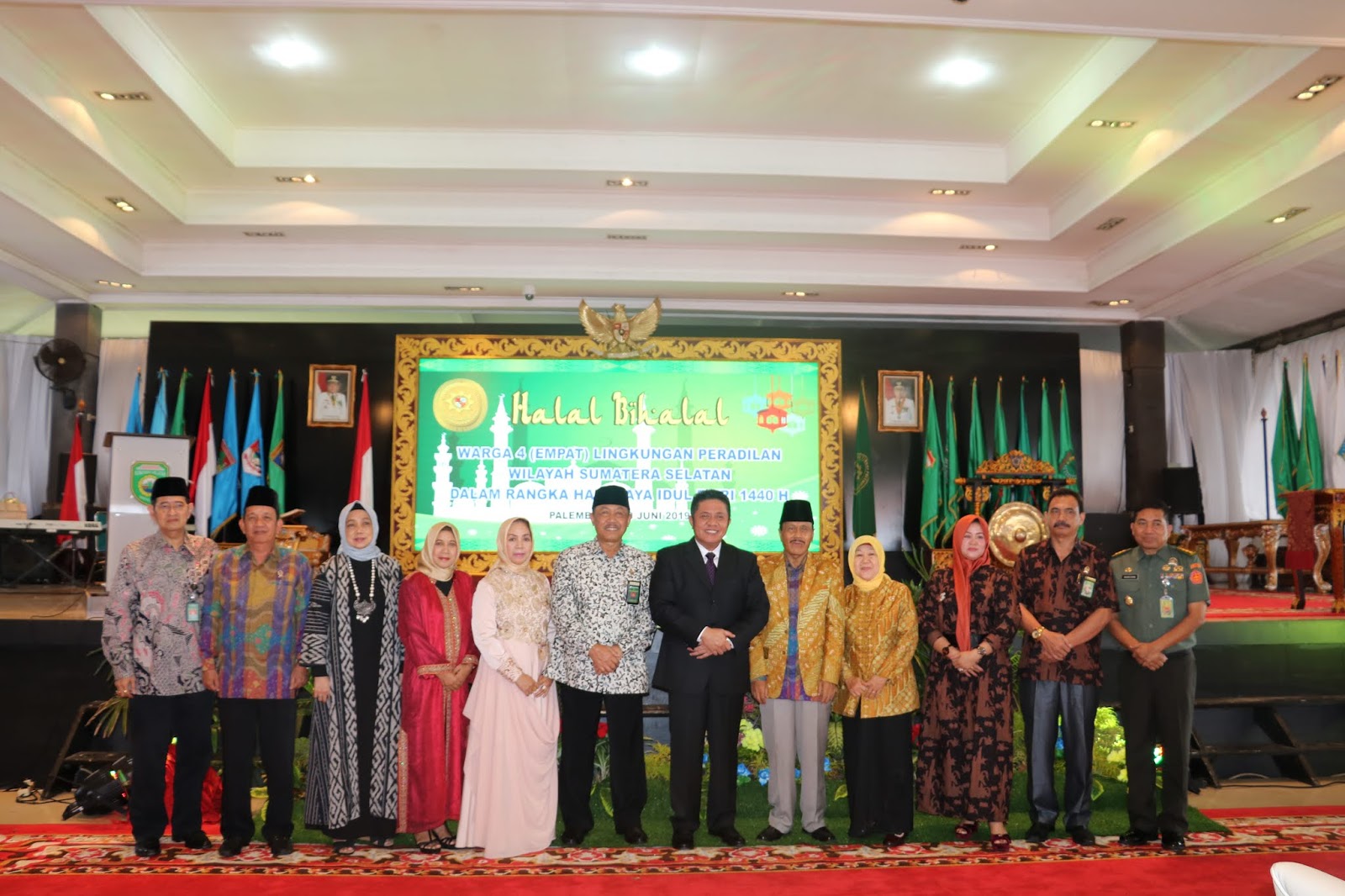 Teks Pembawa Acara Halal Bihalal Idul Fitri Terkait Teks