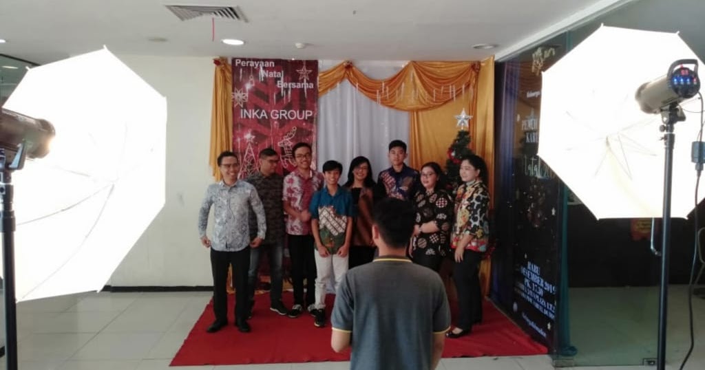 Jasa Photoboth Murah, Souvenir Photobooth, Harga Vendor Photobooth