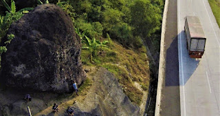 4 Misteri Jalan Tol di Indonesia yang Paling Angker dan Menyeramkan
