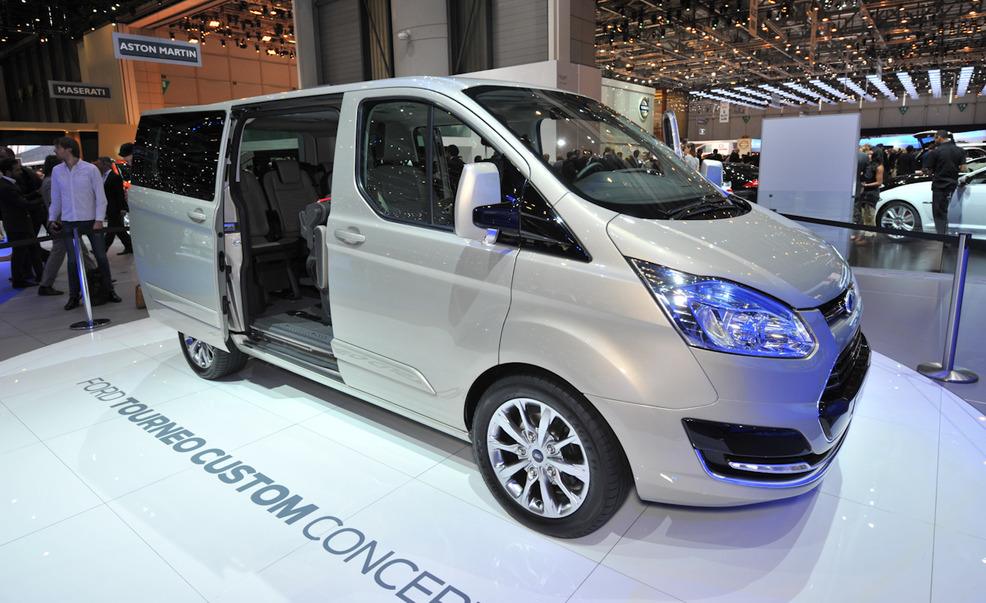 Ford Tourneo 2013