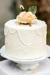 cakes cake lace simple shower bridal tea party elegant pearls bachelorette 100layercake victorian bride single tier showers frosted inspired via