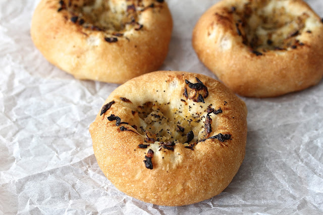 Traditional Onion and Poppyseed Bialys