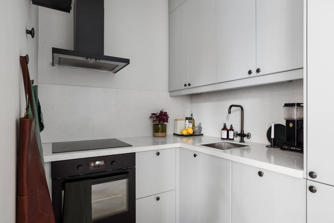 UNE VERRIÈRE DÉPORTÉE