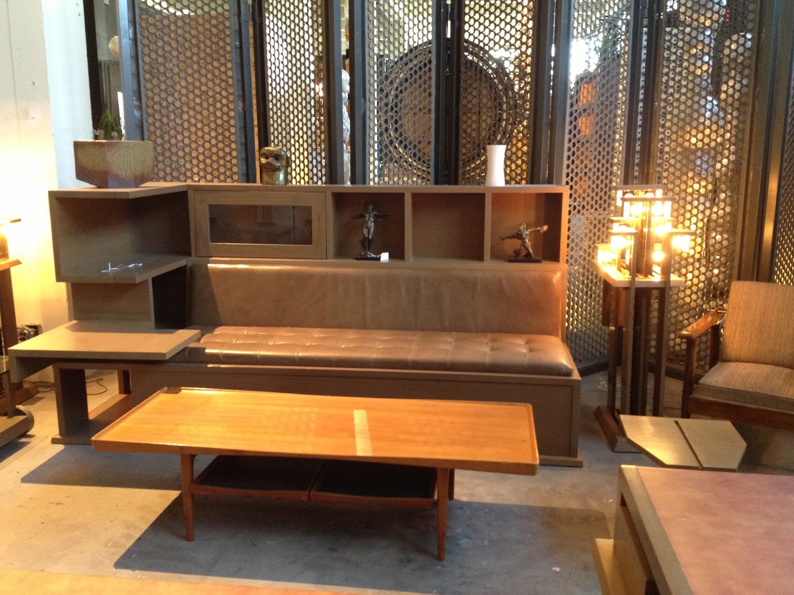 Decor Dreams & Schemes Where do Interior Designers shop?