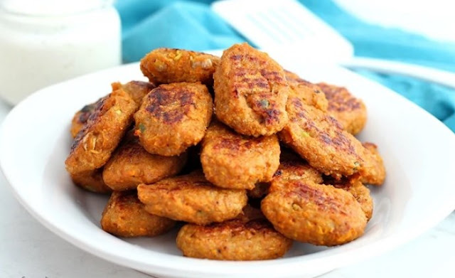 Sweet Potato Chicken Nuggets (Whole 30, Paleo) #healthy #chicken