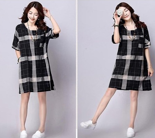 Đầm Suông Kẻ Caro Túi Chéo Zavans