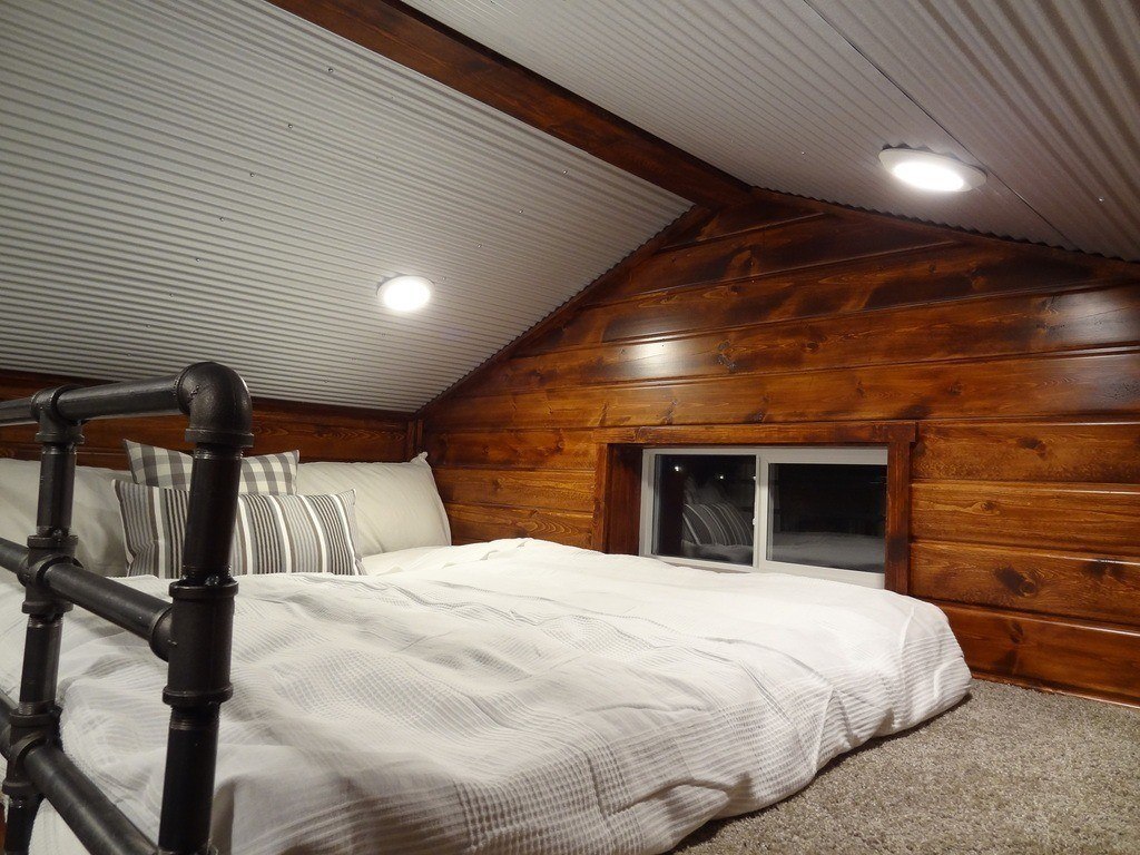 Casper Tiny Cabin (333 Sq Ft) [ TINY HOUSE TOWN ]