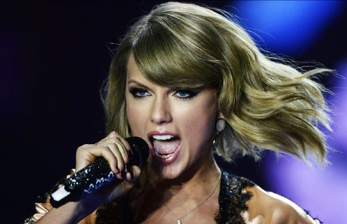 Taylor Swift - Illicit Affairs