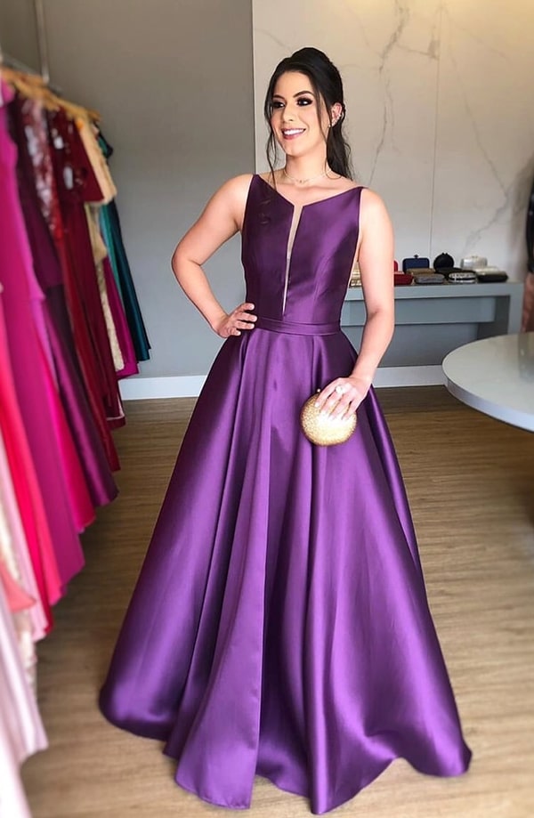 vestido cor uva para madrinha