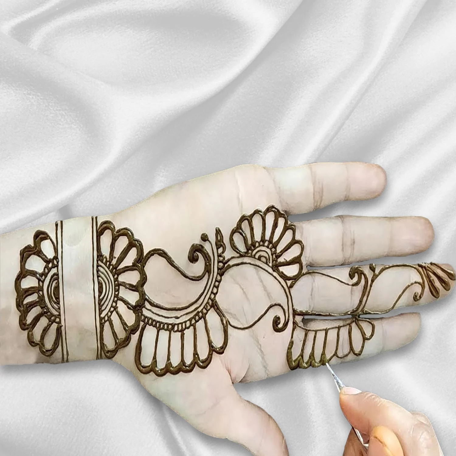 Mehandi Desings for Kids – Beautiful Simple Mehndi Designs # 09