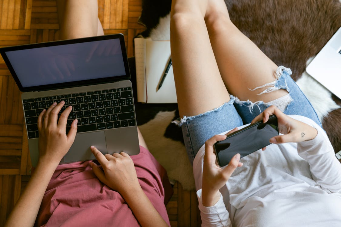 Live Chat to your Website