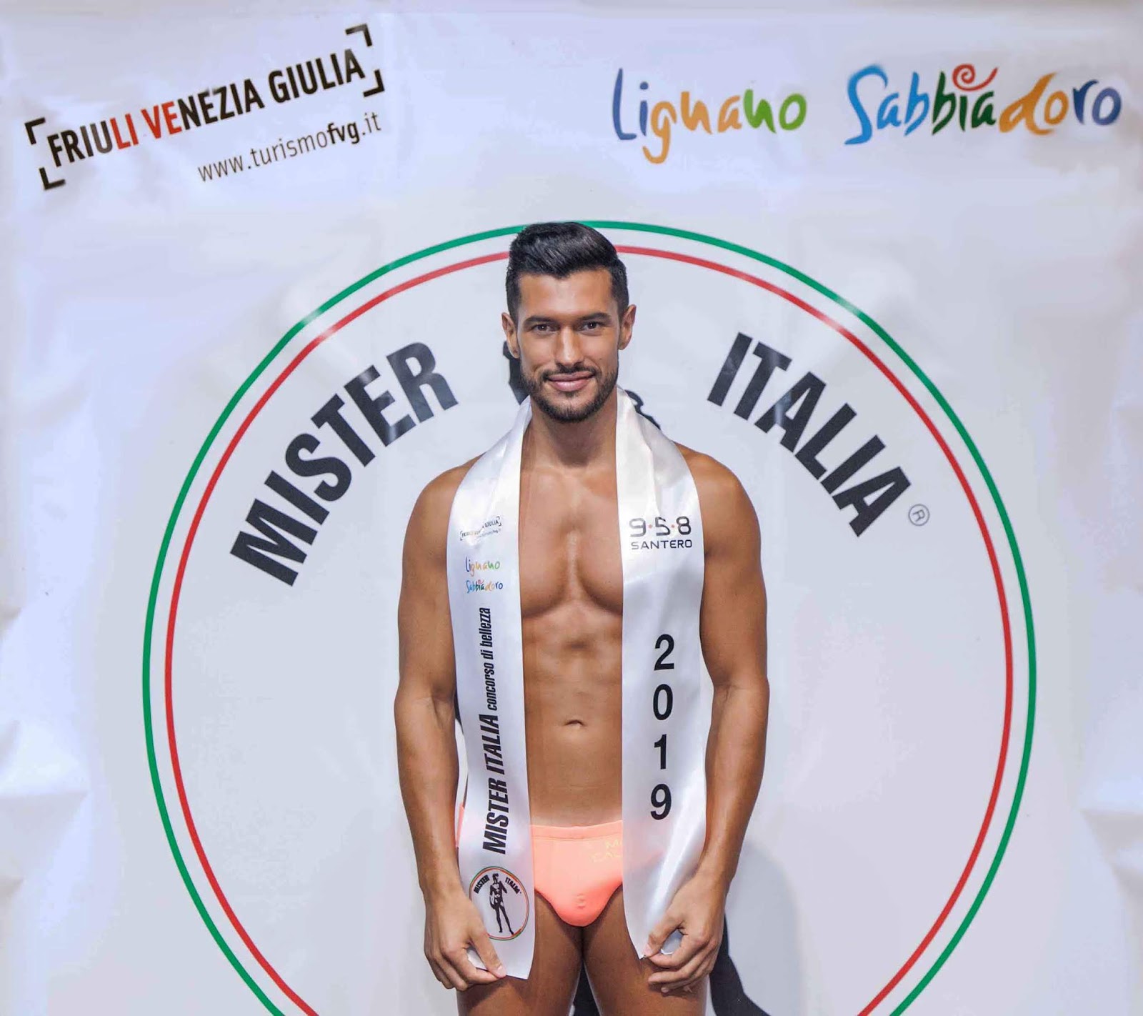 CLUSTEREUM Mister Italia 2019 is Rudy El Kholti