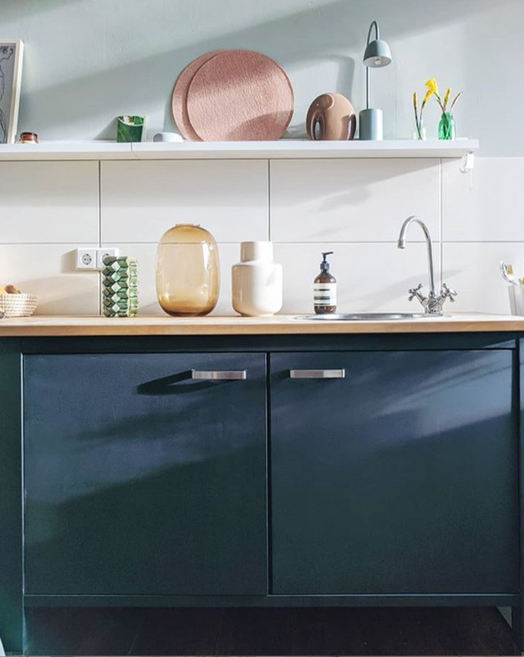 A Lovely, Inviting Berlin Flat Decorated on a Small Budget